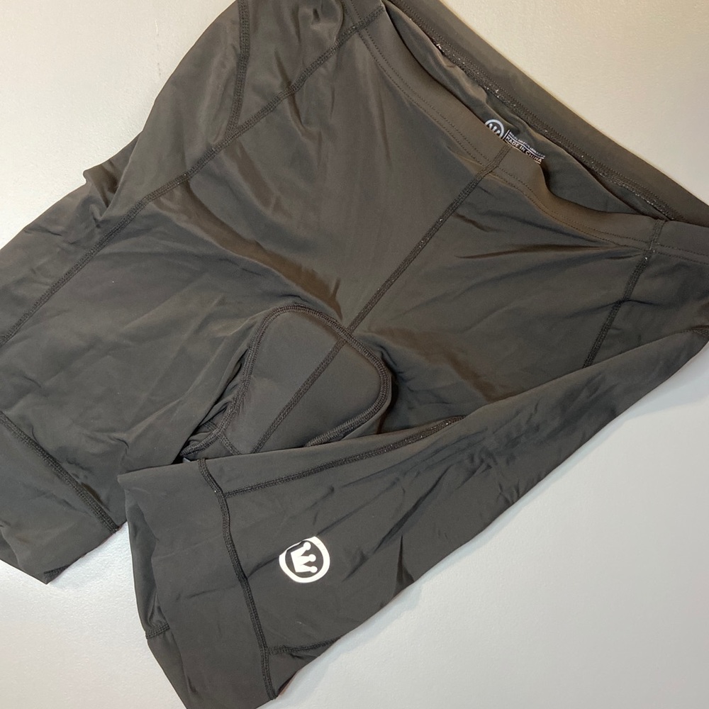 Canari‎ XL black cycling bike shorts padded compression